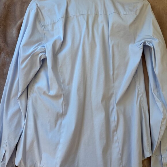 Charter Club Tailored Fit Light Blue Button Down Shirt - Picture 3 of 3